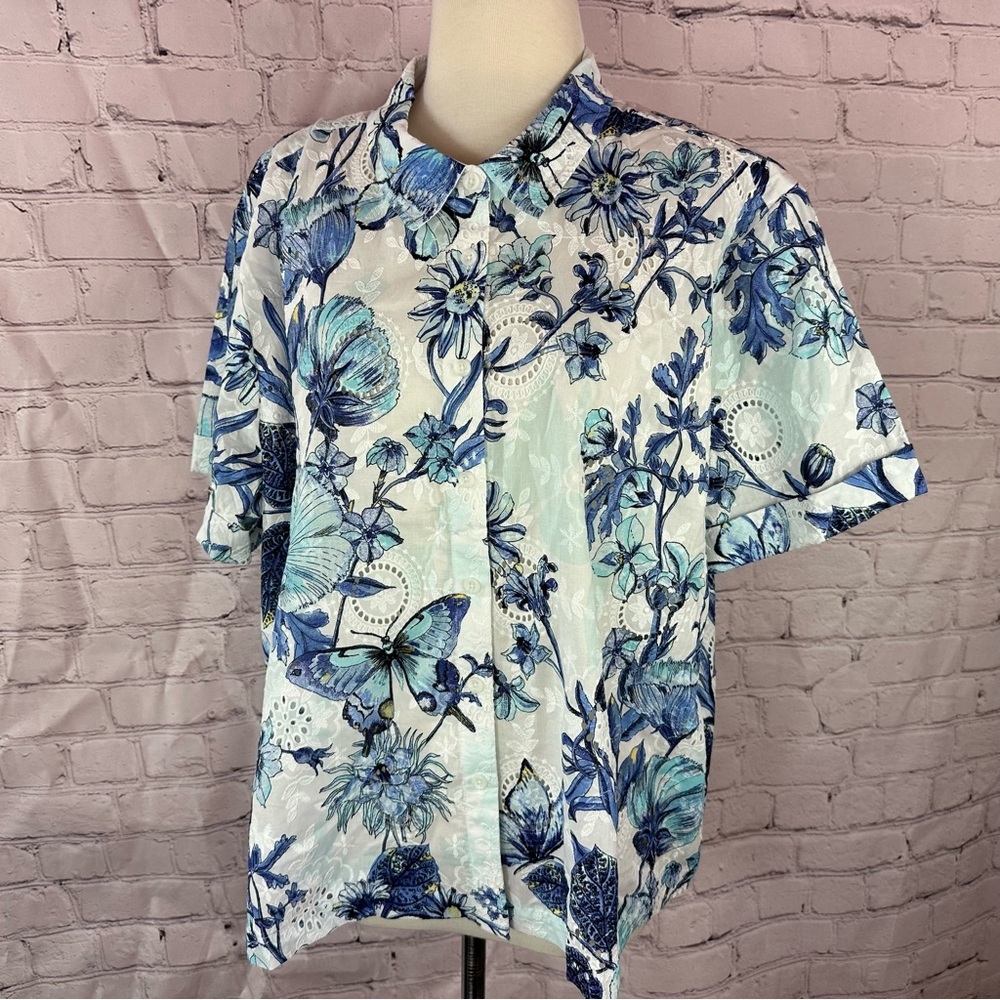 NWT Chico's  butterfly voile short sleeve Button-Down Shirt eyelet beach summer